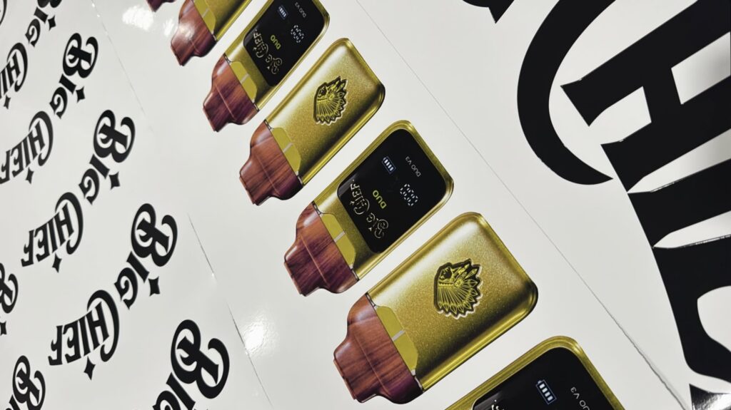 uthentic Big Chief cart with golden THC distillate and original packaging